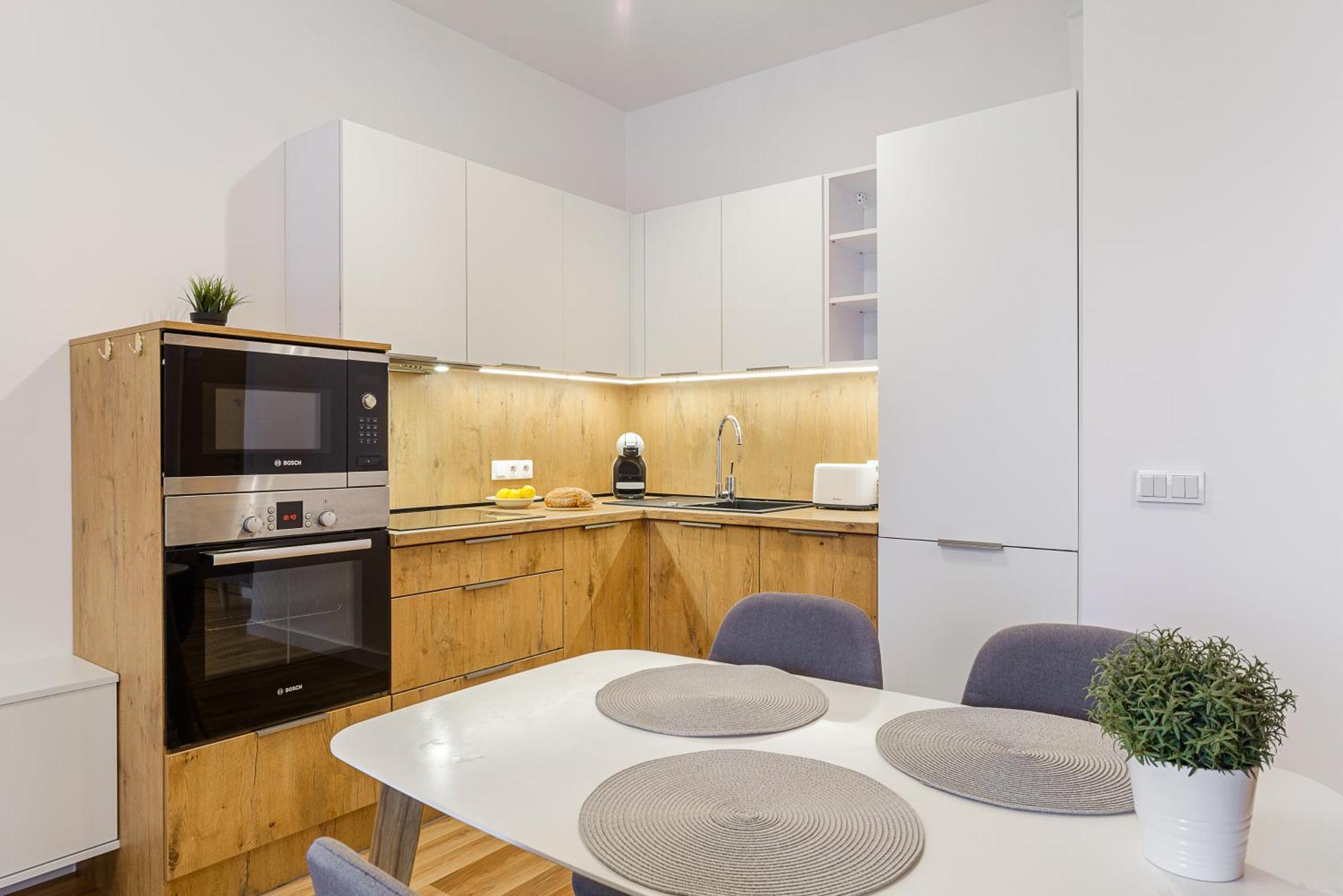 19 Dzielnica Kolejowa P&O Serviced Apartments Varşovia Exterior foto