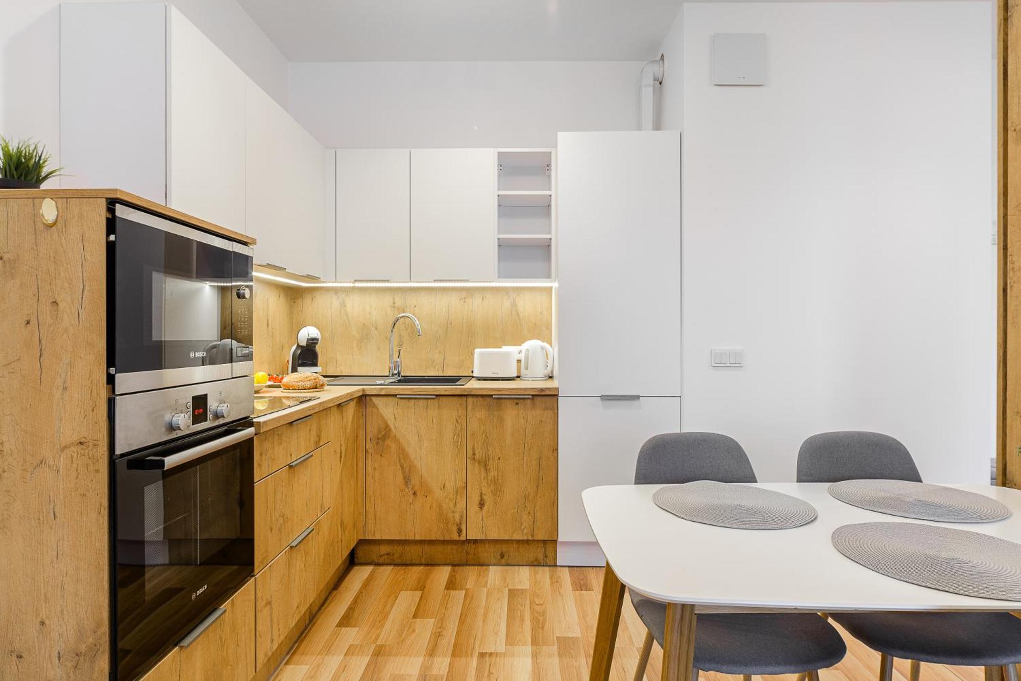 19 Dzielnica Kolejowa P&O Serviced Apartments Varşovia Exterior foto