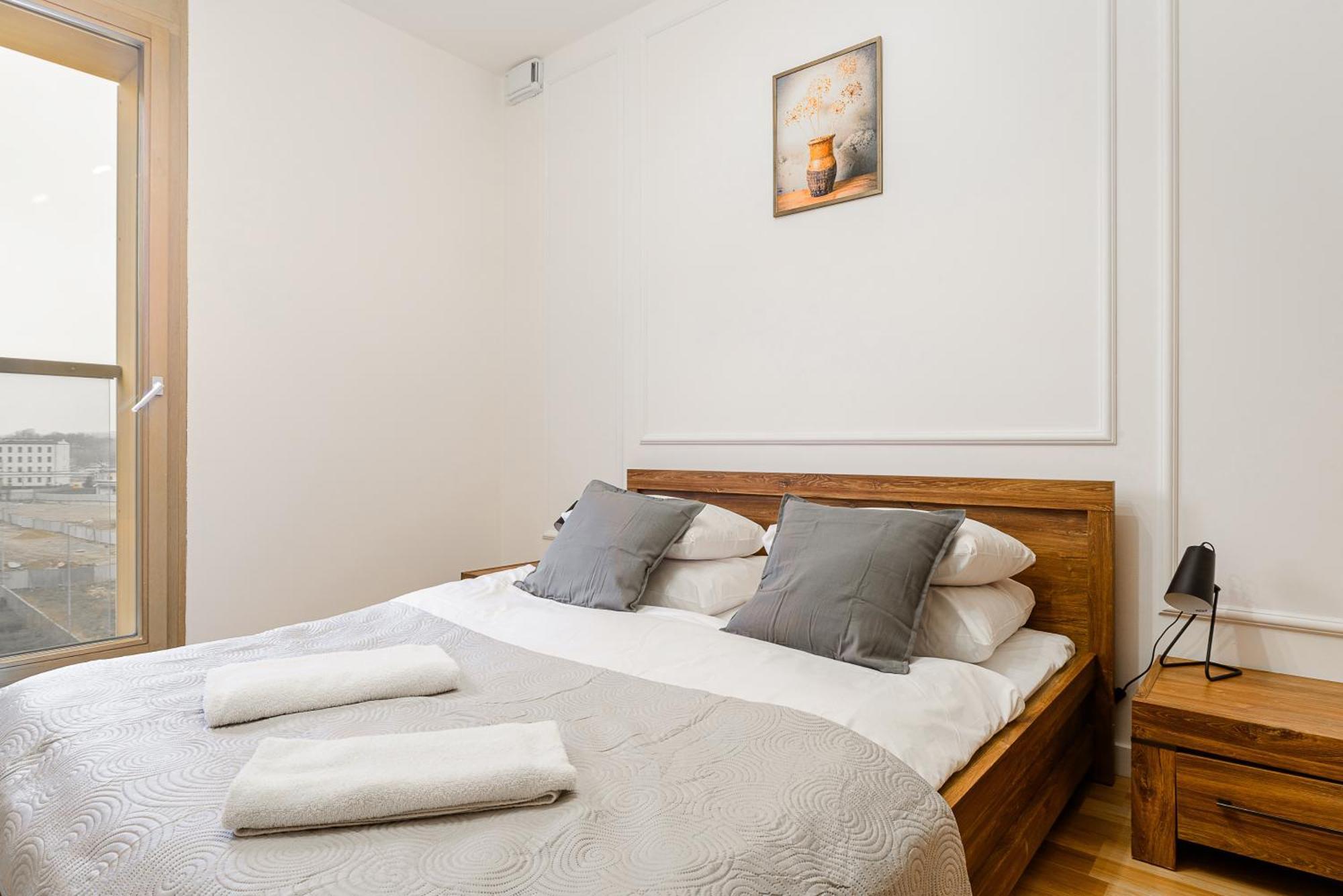 19 Dzielnica Kolejowa P&O Serviced Apartments Varşovia Exterior foto