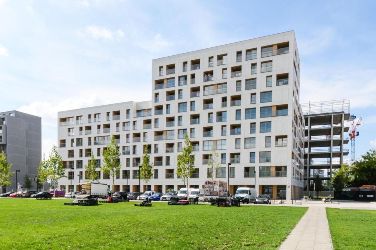 19 Dzielnica Kolejowa P&O Serviced Apartments Varşovia Exterior foto